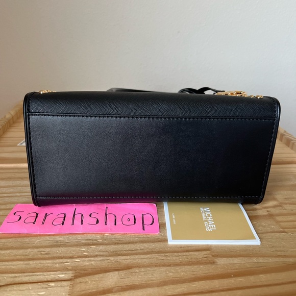 🌼Michael Kors Purse - Picture 5 of 13